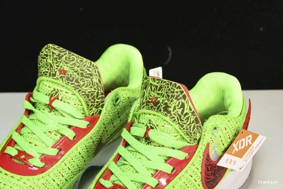 Stocking Stuffer  LeBron 20  FJ4955-300 Nike 0318